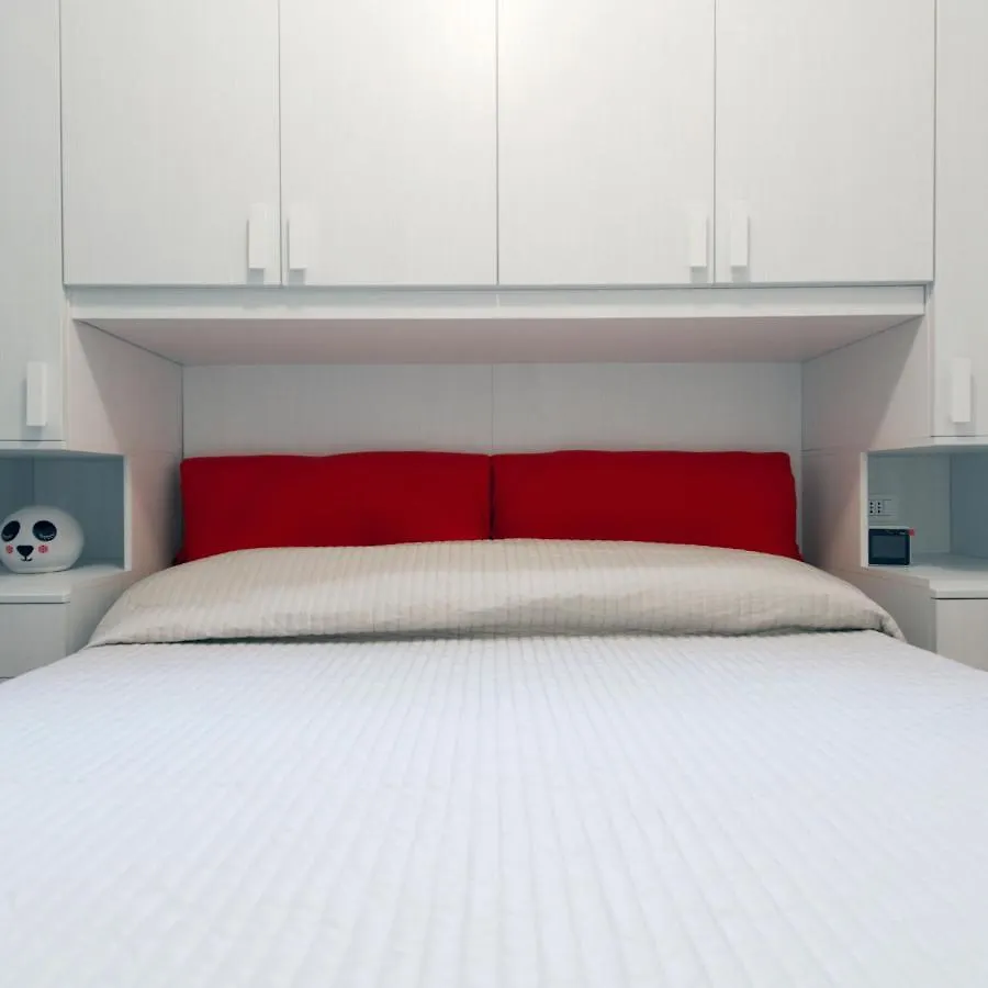 babyaccommodation via Milano Pietra Ligure